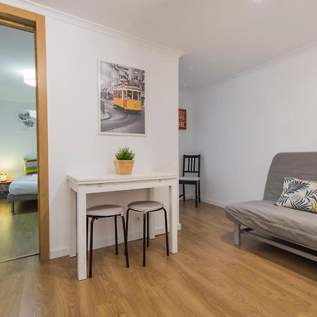 Alfama Typical Beco Dos Ramos Apartment ลิสบอน ภายนอก รูปภาพ