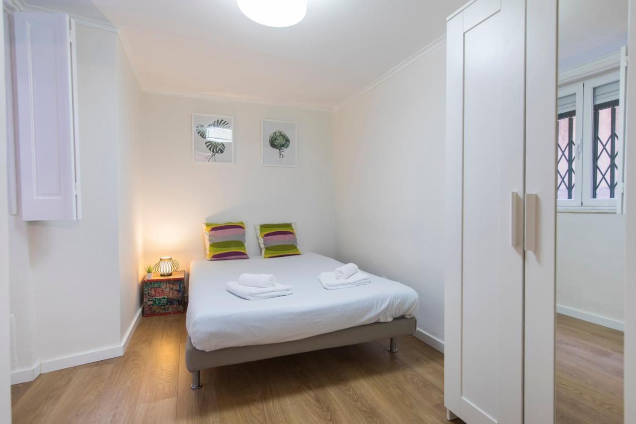 Alfama Typical Beco Dos Ramos Apartment ลิสบอน ภายนอก รูปภาพ