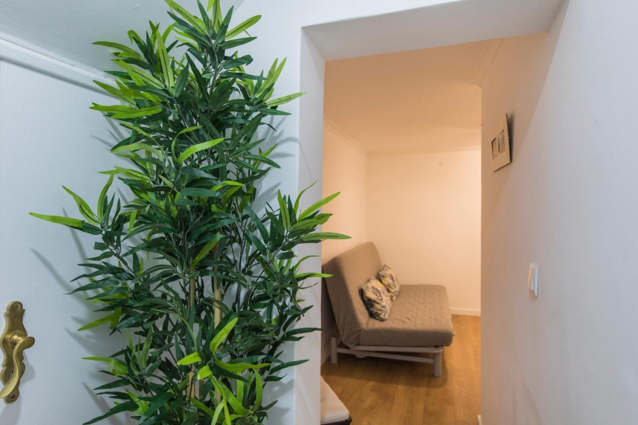 Alfama Typical Beco Dos Ramos Apartment ลิสบอน ภายนอก รูปภาพ
