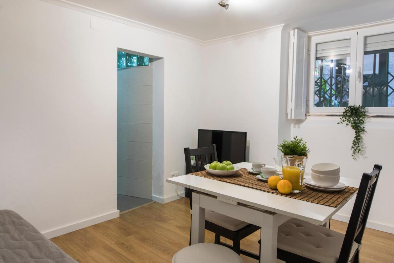 Alfama Typical Beco Dos Ramos Apartment ลิสบอน ภายนอก รูปภาพ